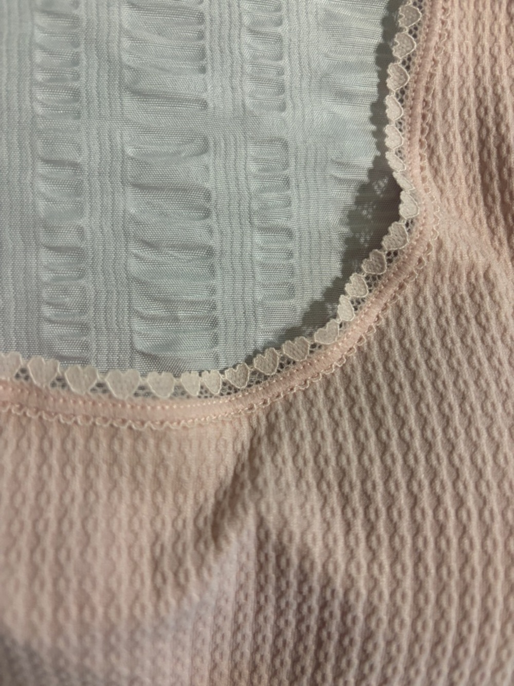 Jessica Simpson Sz S Ribbed PaddedBralettes in Blush and Black w heart lacing - Picture 3 of 10